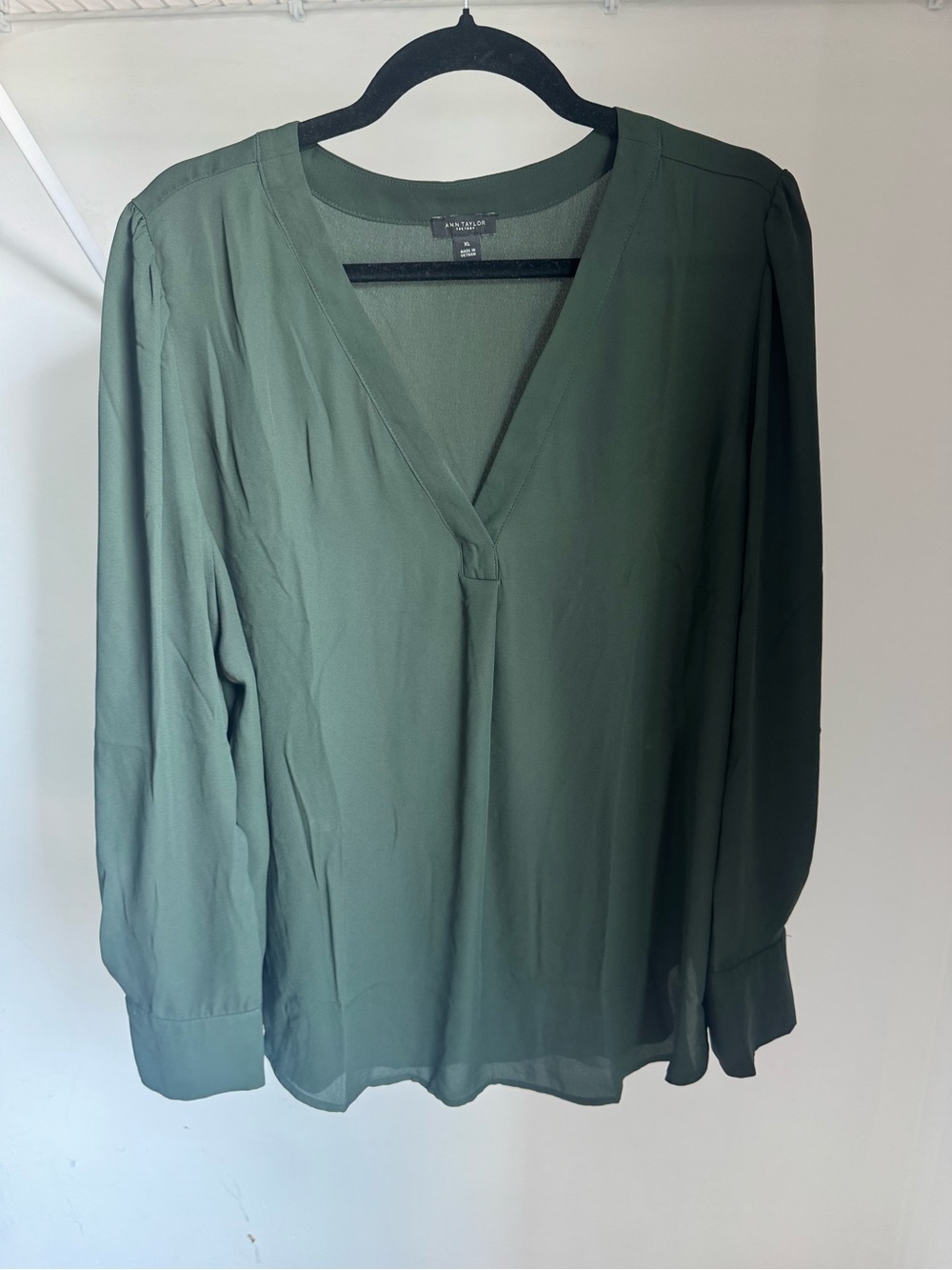 Anne Taylor Factory - Olive Green V-Neck Long Sleeve Blouse
